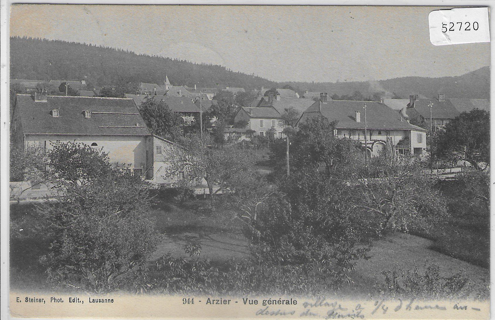 Cartoline postali: Arzier - Vue generale – Usato da Ettingen venduto da Kartenplanet