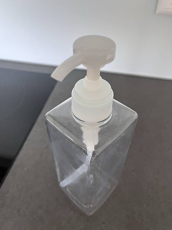Doccia: Muji Seifenspender durchsichtig – Usato da Zürich venduto da joe_zh8048 1