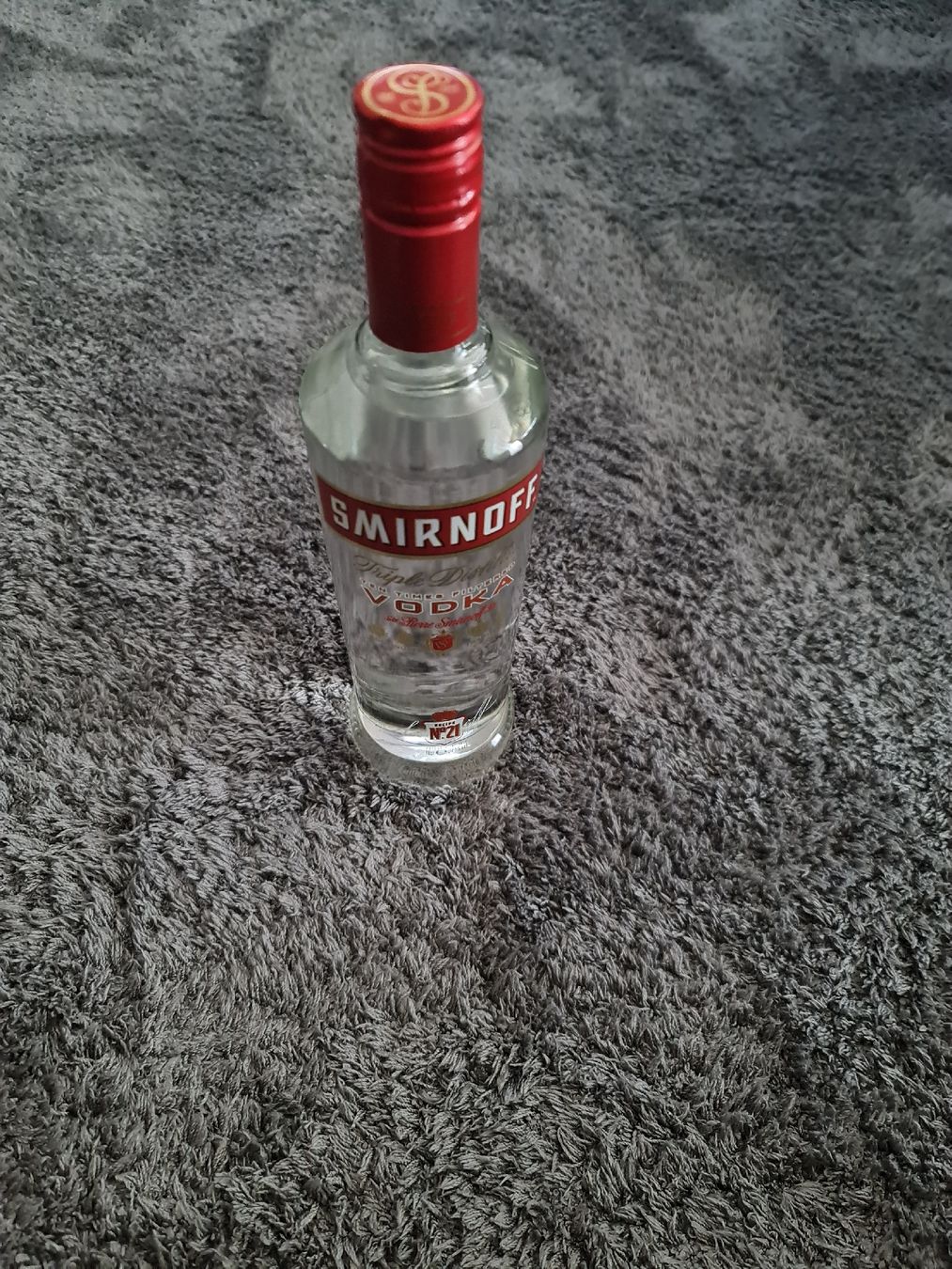 Smirnoff Spiritueux: Smirnoff Vodka Original 0.7Liter ungeöffnet – Neuf avec emballage d'origine à Aarau par Polikum 1