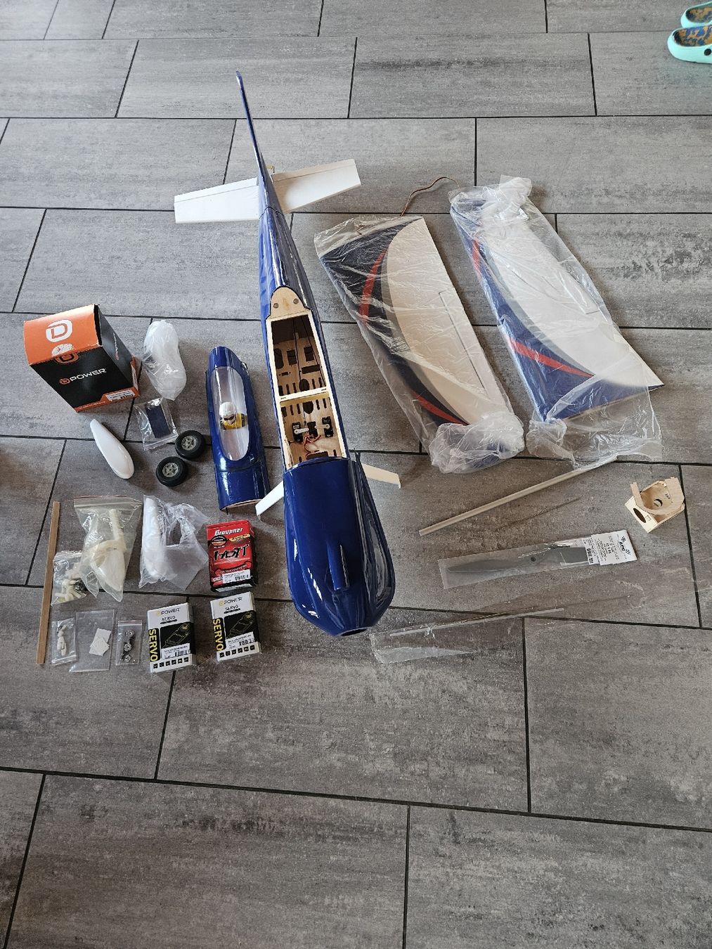 RC Modellbau: Rc-Modellflugzeug Bausatz – Neu (gemäss Beschreibung) aus Blumenstein von Jon_k5xl 1
