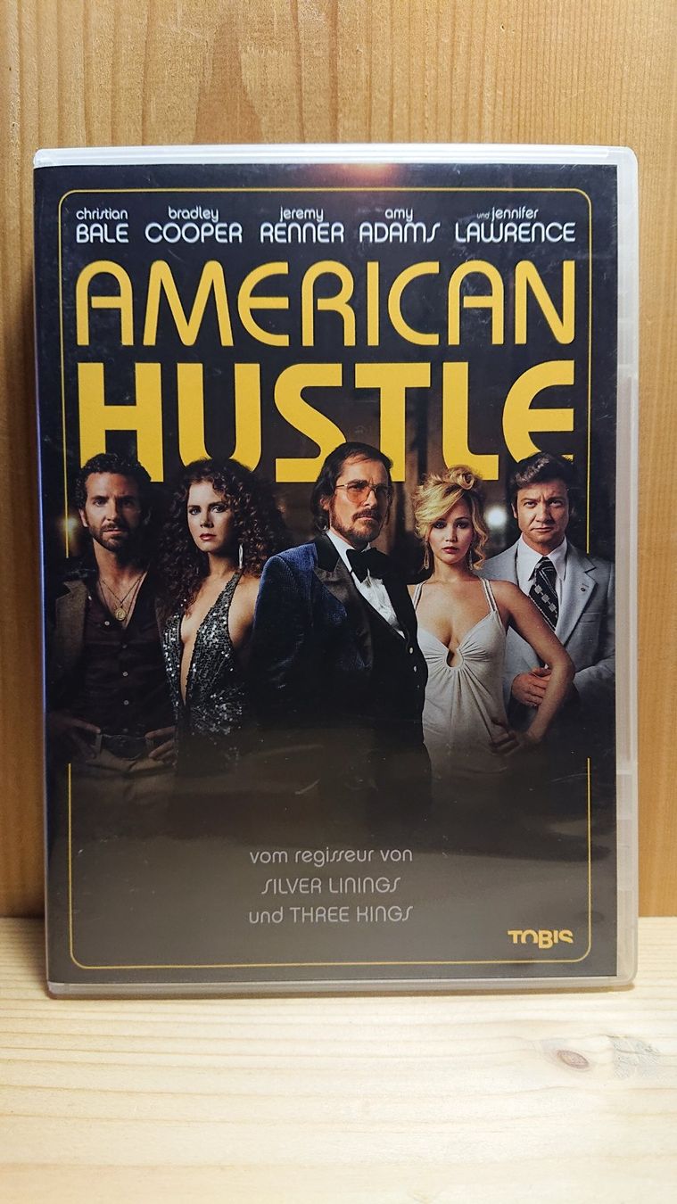 Alle DVDs: AMERICAN HUSTLER DVD mit Christian Bale – Gebraucht aus Wilderswil von Exebub