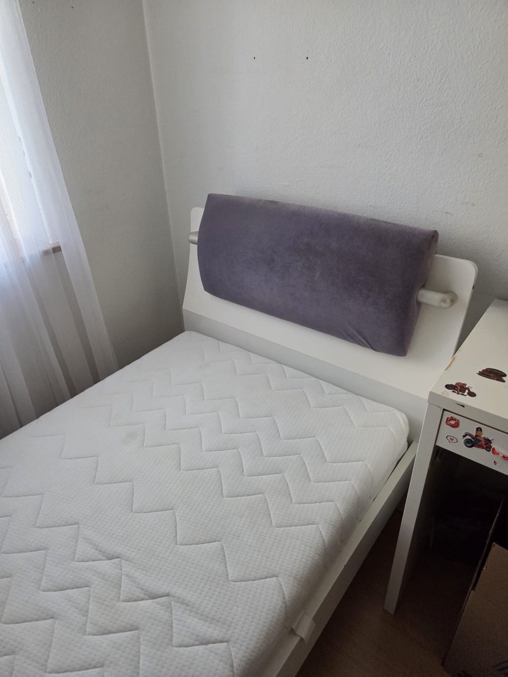 Ikea Betten: Bett mit Matraze – Gebraucht aus Dietikon von eri_5hw7 1