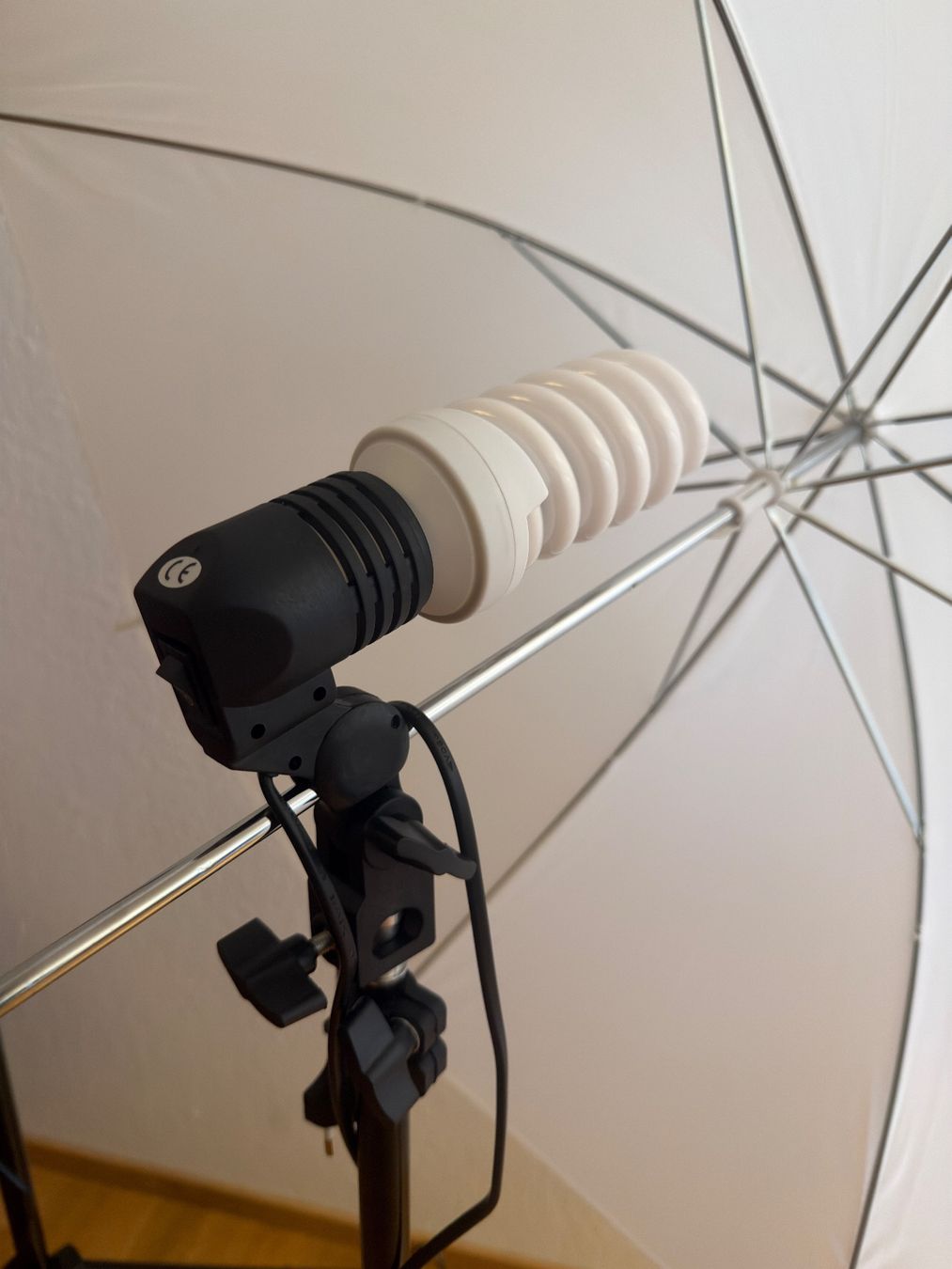 Lampade: 2er Set Fotostudio Licht Studioschirm Lampenstativ Softbox – Usato da Bern venduto da mura_shop 3