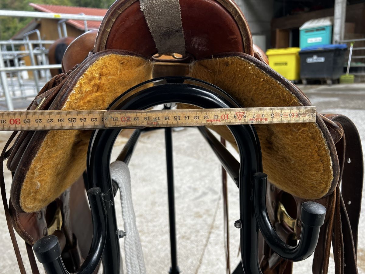 Selles, accessoires: Deuber und Partner Wade Sattel – D'occasion à Oerlingen par Lucaphil01 4