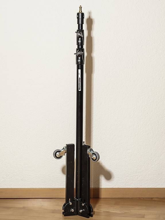 Manfrotto Trépieds & Accessoires: Manfrotto 299B Studiostativ, Studiostand, Leuchtenstativ – D'occasion à Bennau par BH321 1