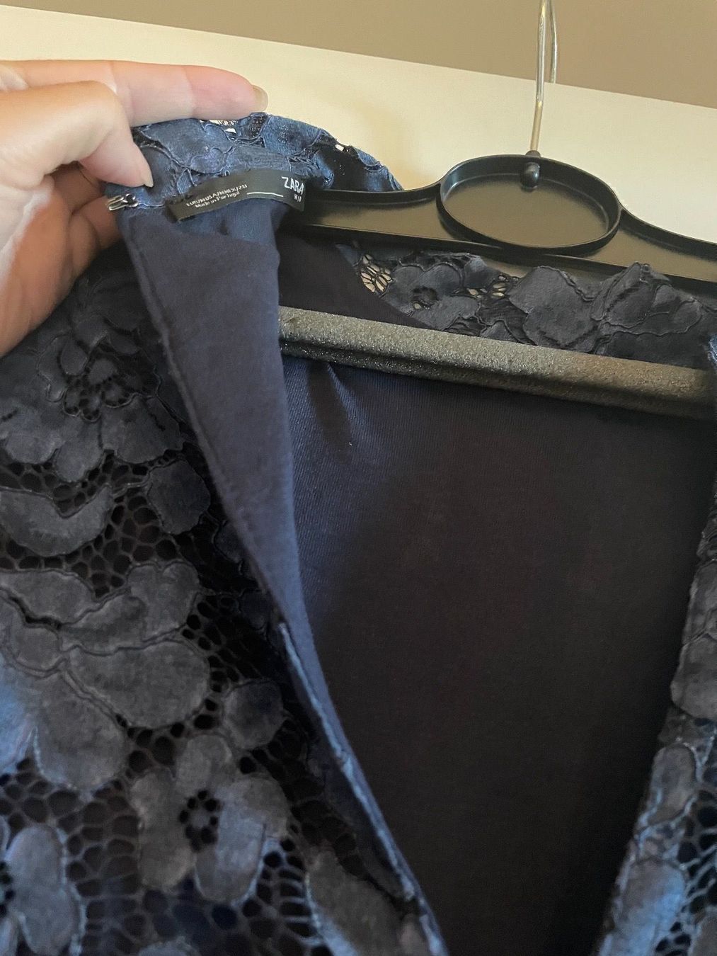 Zara Vestiti: Spitzenkleid Zara – Usato da Lausen venduto da san_ddq5 2