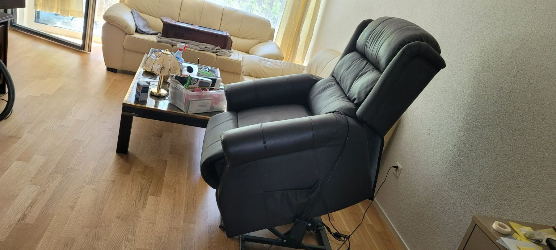 Sessel: Aufstehsessel  Seniorensessel mit Aufstehhilfe – Gebraucht aus Nürensdorf von Maesesport 3