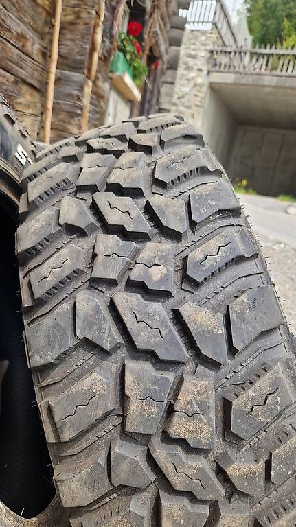 Alle Ersatzteile: Autoreifen/ Offroad – Gebraucht aus Chur von S3Viii 2