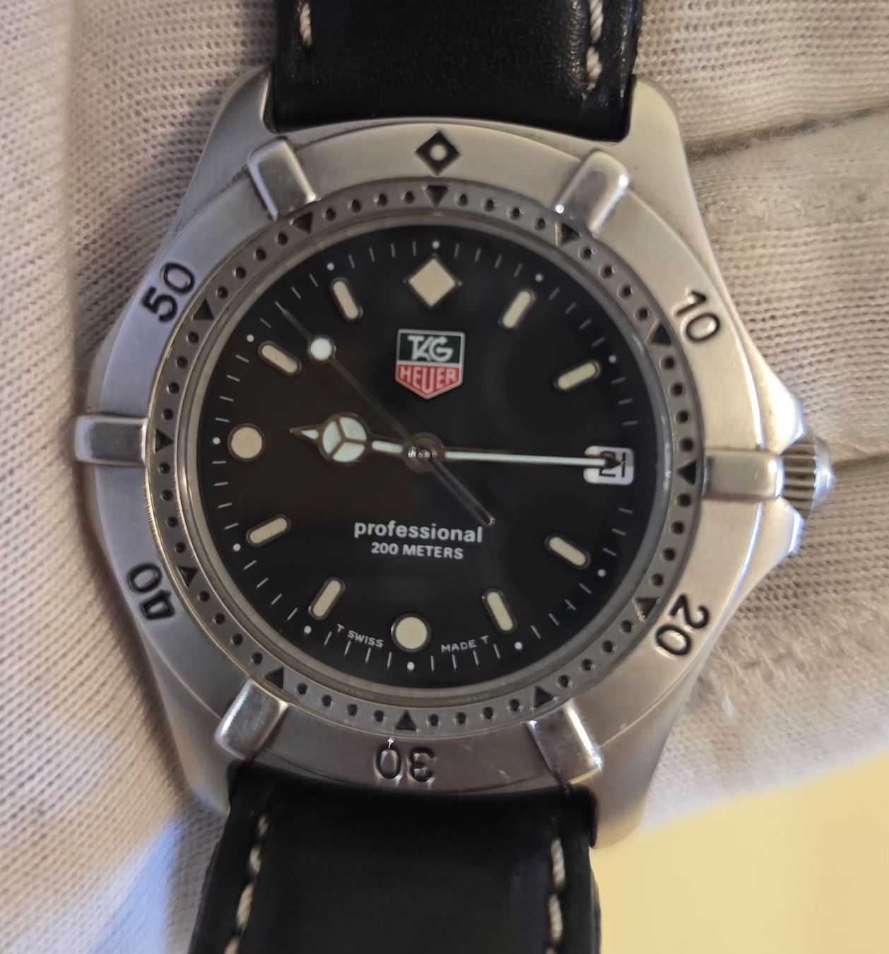 Tag Heuer Orologi: Tag Heuer professional 200metres  – Usato da Grand-Lancy venduto da Montre-Swiss 8