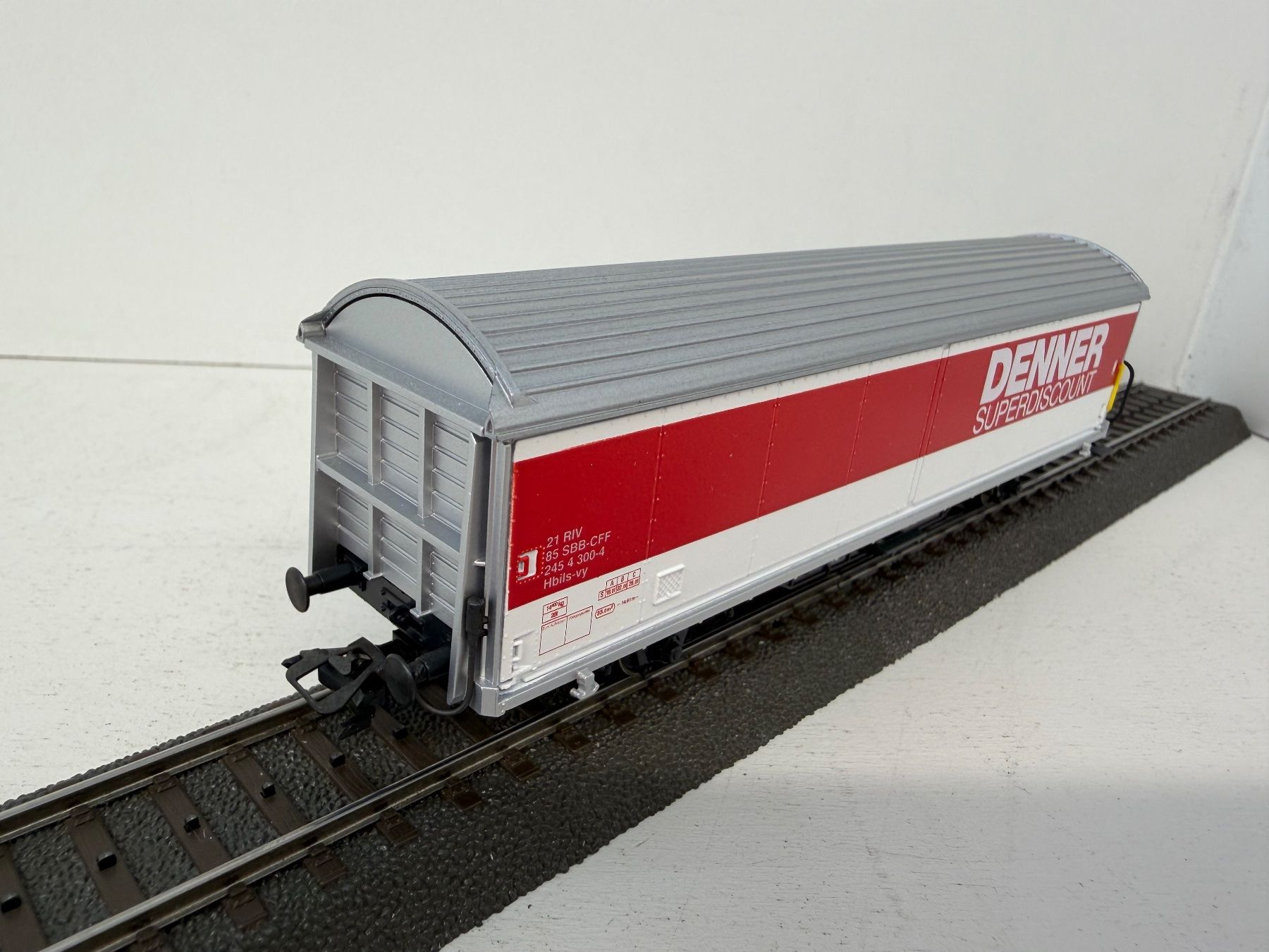 Märklin Trains électriques: Märklin Denner Hbils Güterwagen 4735.902 – D'occasion à Büsserach par ModellbahnDepot 3