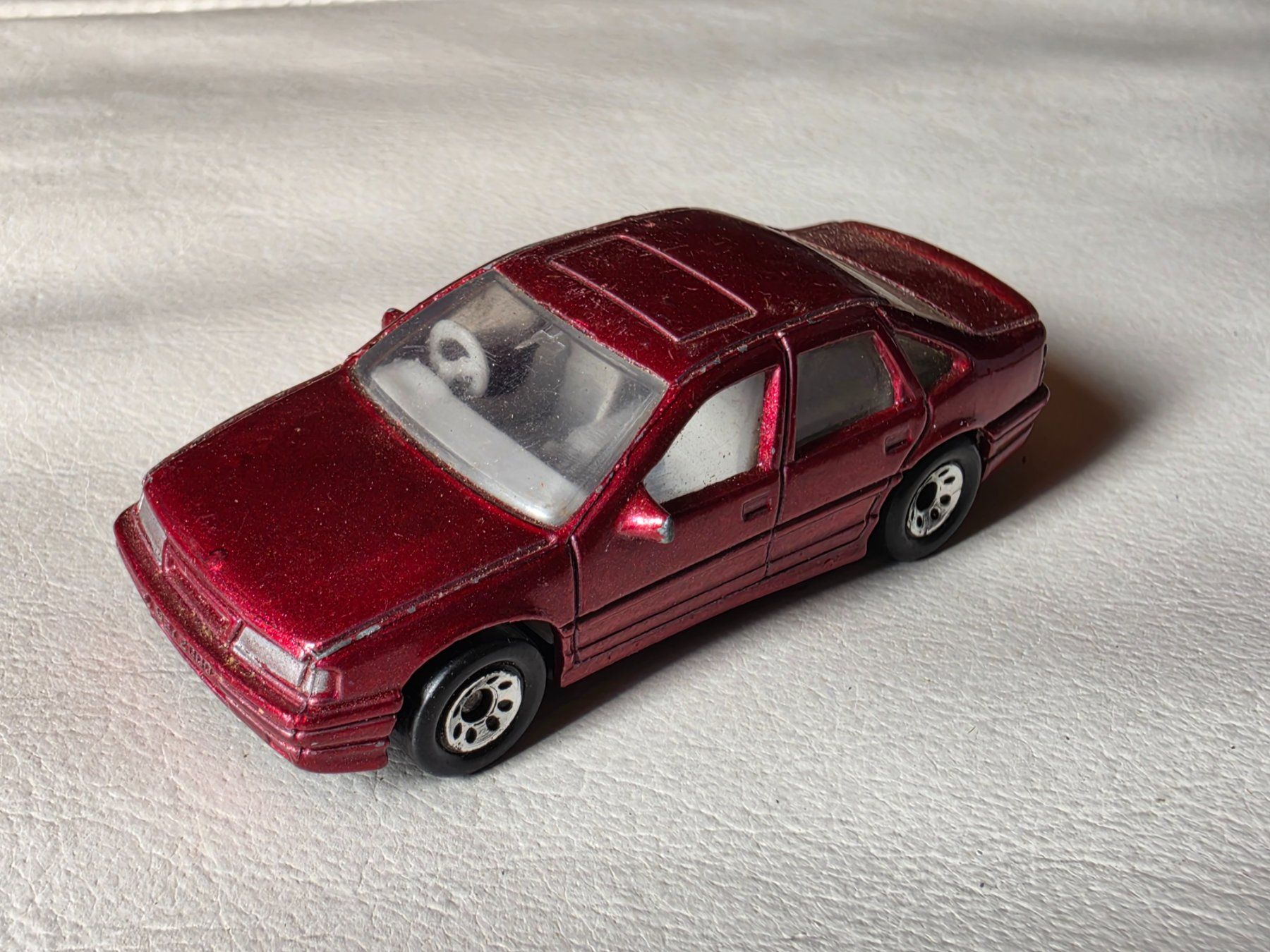 Matchbox Modellini d'auto: Matchbox Modellauto Vectra Cavalier GSi 2000 1989 – Usato da Fischbach-Göslikon venduto da PitBullDoll