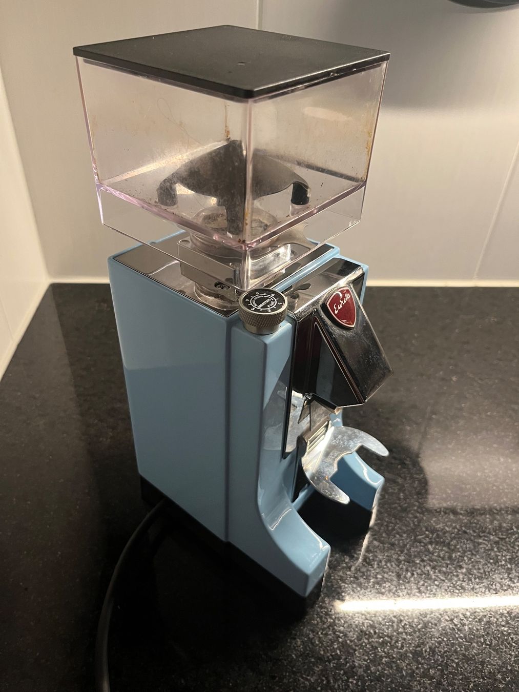 Elettrodomestici da cucina: Moulin à café MIGNON blue – Usato da Biel-Bienne venduto da Doriskoloris 3
