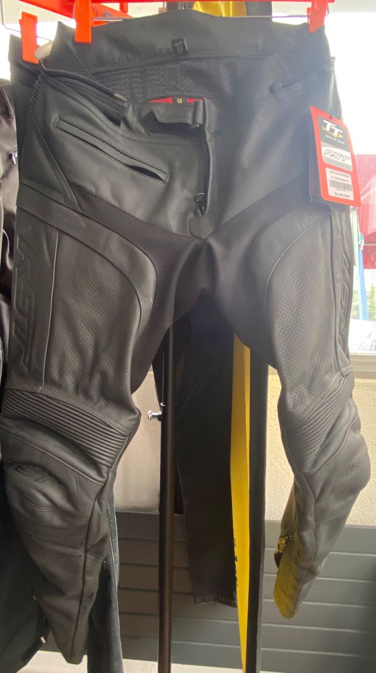 Pantaloni: RST Motorradhose NEU – Nuovo e nell'imballaggio originale da Lohn-Ammannsegg venduto da dst_kdq9