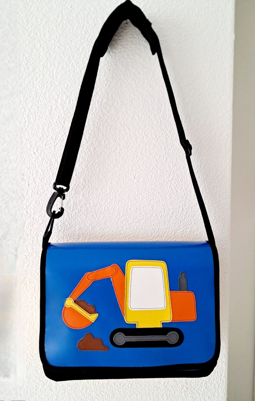 Borse & Zaini: Kindergartentasche "Bagger" – Nuovo (secondo la descrizione) da Weinfelden venduto da Da-ryn01
