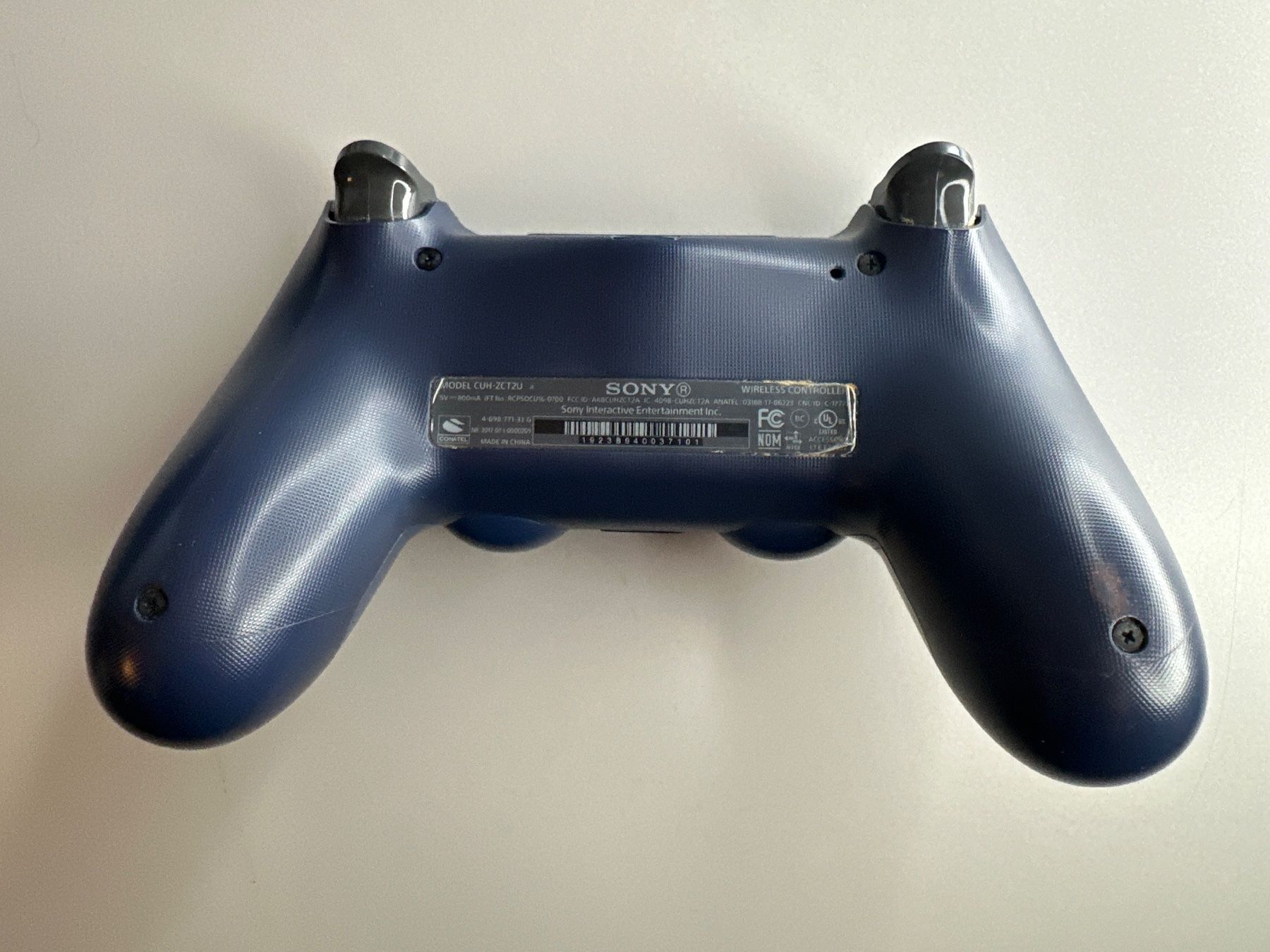 Sony Controller: PS4 Controller V2 – Usato da St.gallen venduto da taduz 1