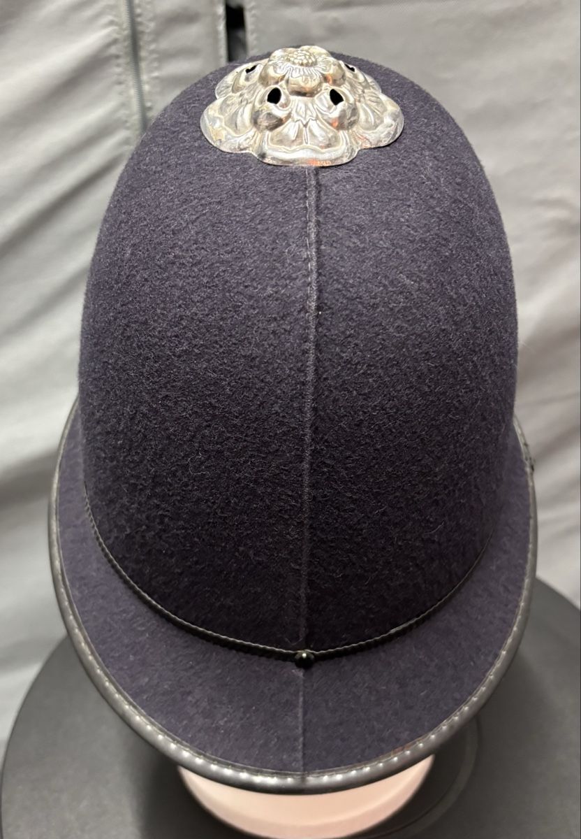 Uniformes: Sussex Police – D'occasion à Riddes par Copland 3