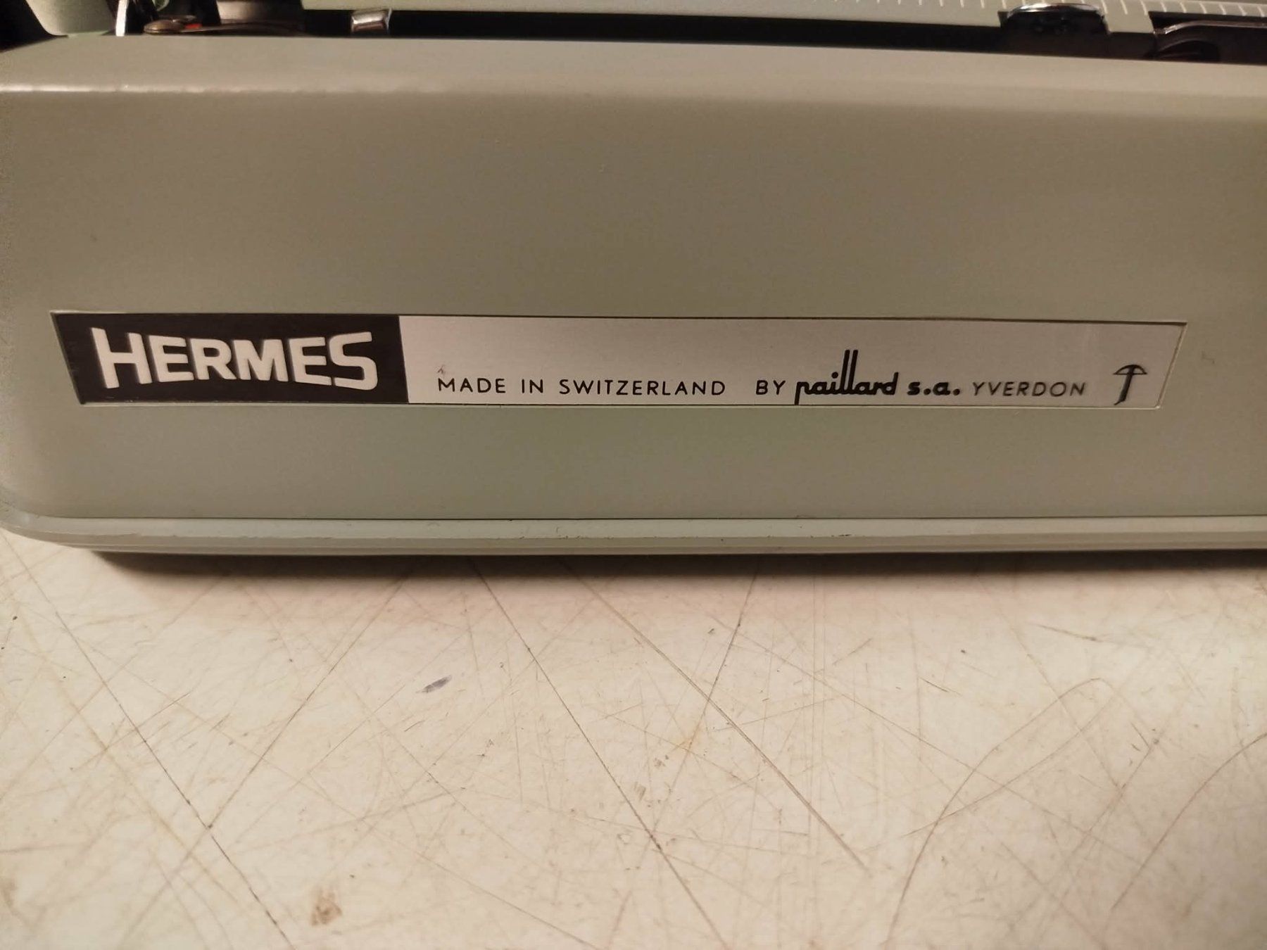 Hermès Macchine da scrivere: Machine à écrire HERMES Baby – Usato da La Chaux-de-Fonds venduto da Emmaus2300CDF 5