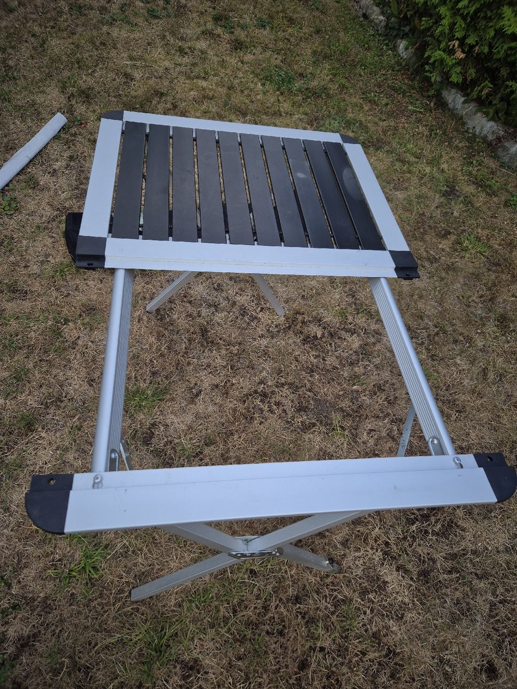 Tables: campingtisch h 70xb 70xl 110 – D'occasion à Wil SG par tcm_85bd 2