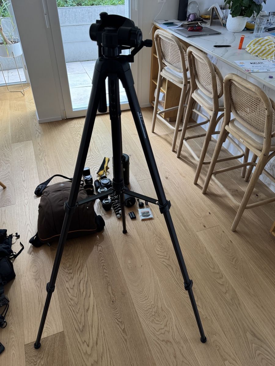 Nikon Fotocamera: Nikon Ausrüstung – Usato da Langnau am Albis venduto da belkone 1