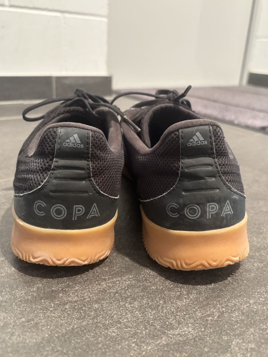Adidas Scarpe da uomo: Adidas Copa Hallenschuhe Grösse 43 – Usato da Sirnach venduto da Fabrice--_-- 1
