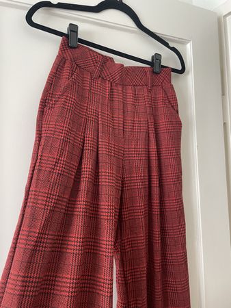 New Halara Pants, XS Regular, red plaid