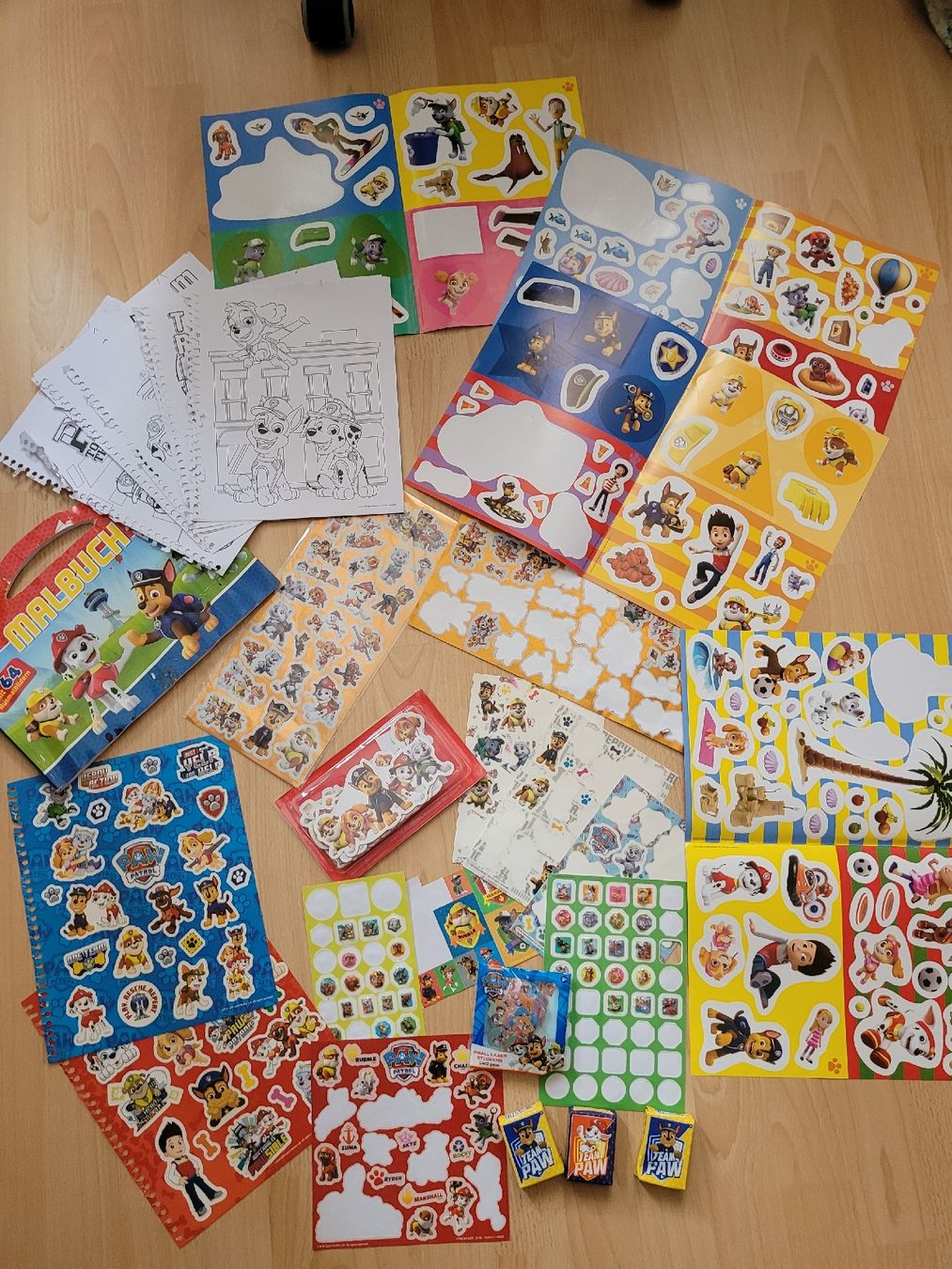 Kit bricolage: Paw Patrol Bastel Sticker Malen – Usato da Inwil venduto da Flower2325