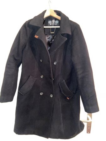Marikoo Wintermantel Gr. L schwarz