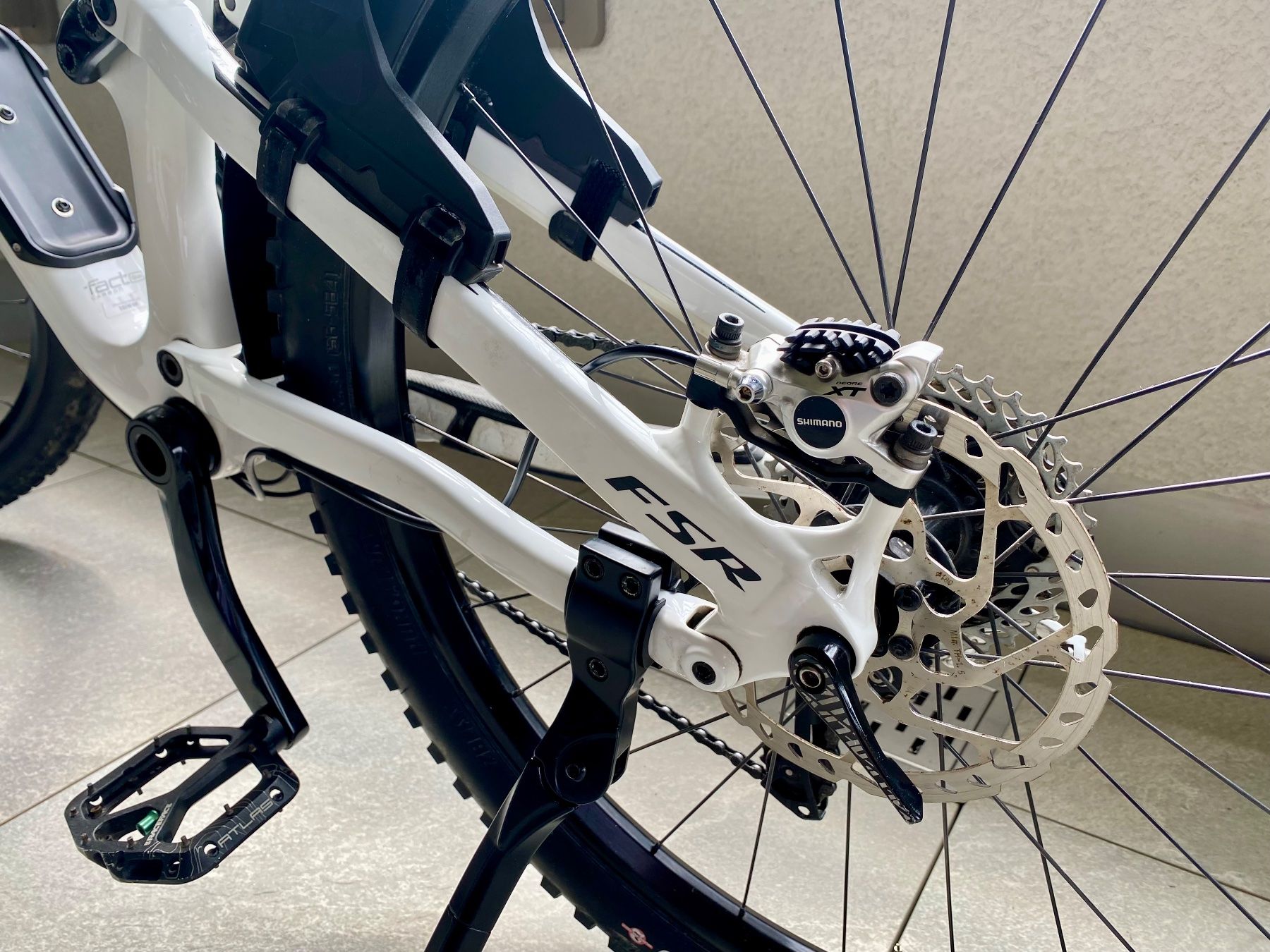 Specialized Biciclette: Specialized Stumpjumper Comp Carbon Fully L, Fox, XT – Usato da Bottighofen venduto da blaubirne888 9