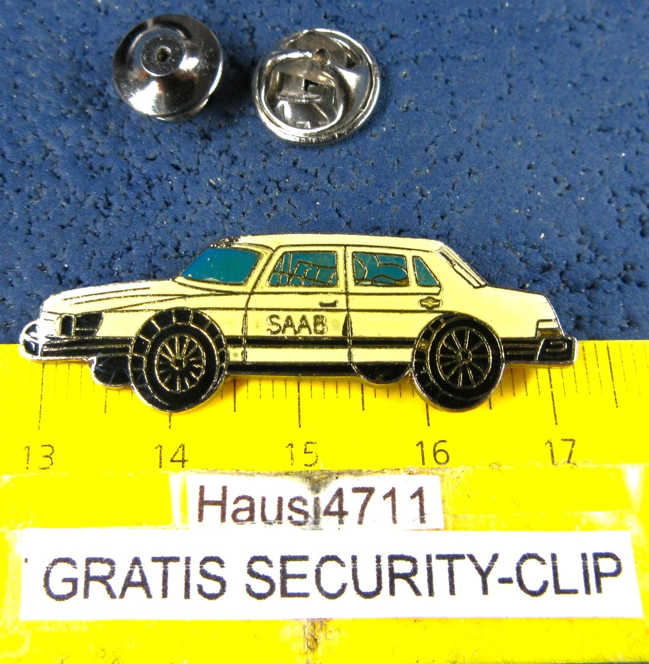 Saab Plaquettes & Badges: SAAB 99 ODER 900 AUTO PIN PKW PIN GLASIERT – D'occasion à Ettingen par Hausi4711