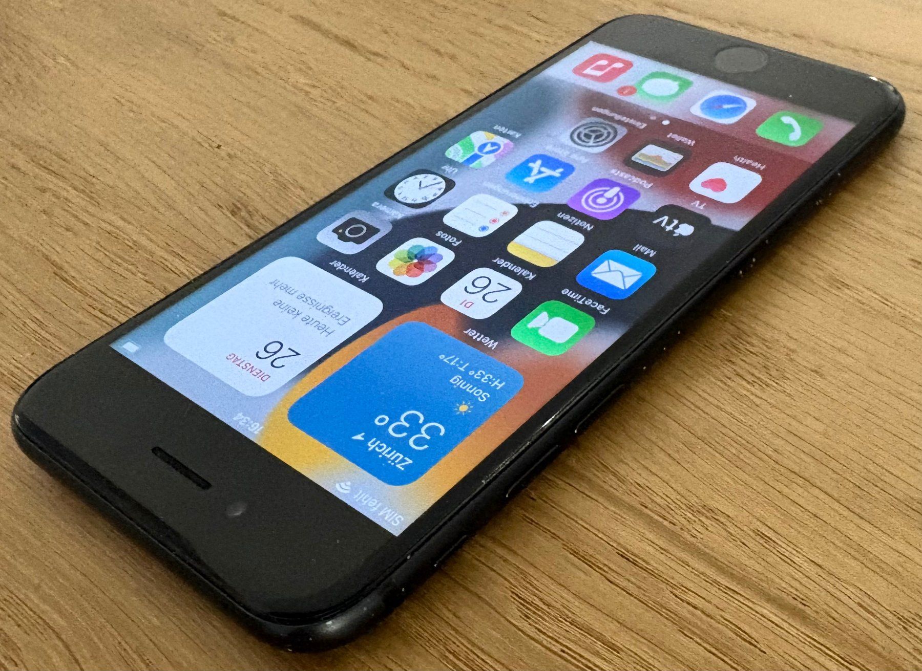 Apple Telefoni cellulari / Smartphones: Apple iPhone 7 | 32 GB | Schwarz – Usato da Zürich venduto da Gaikokujin 5