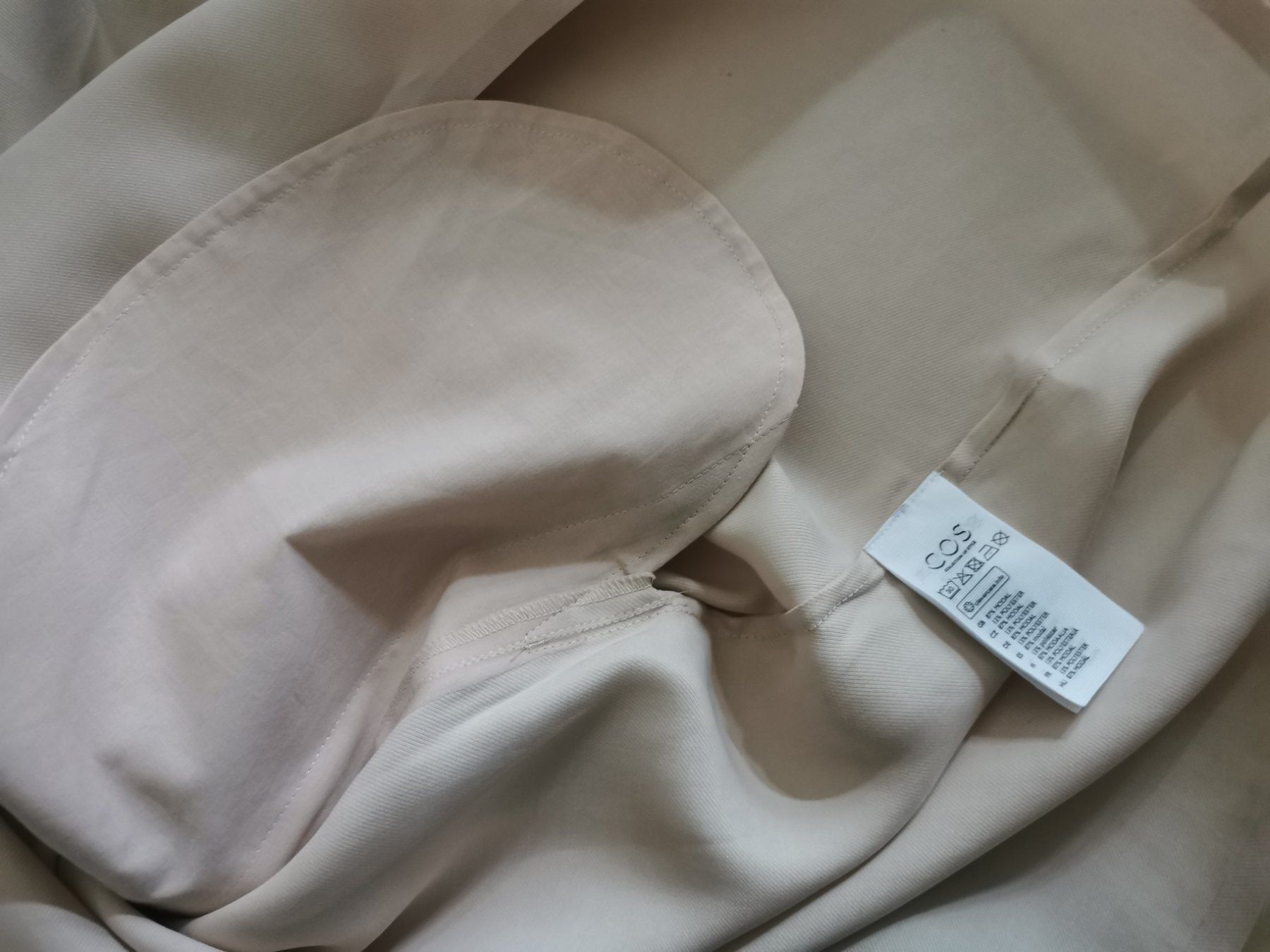 Cos Kleider: COS Kleid, Grösse M/ 40, beige, creme, Modal – Gebraucht aus Zürich von Hibiskus3 3