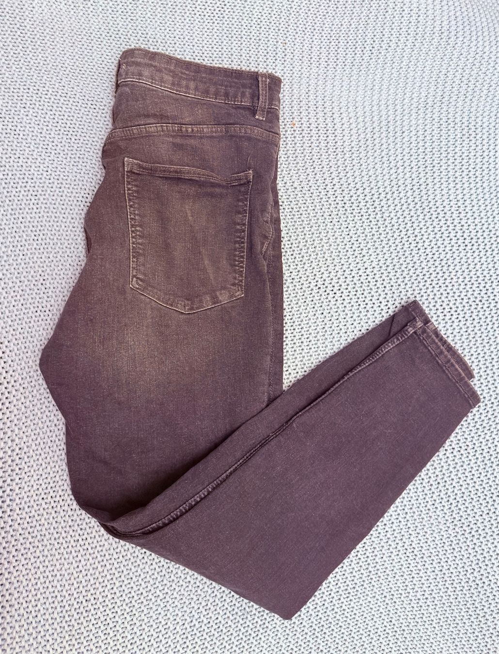 Zara Jeans: • Zara Jeans • – Gebraucht aus Basel von mendoza13 1