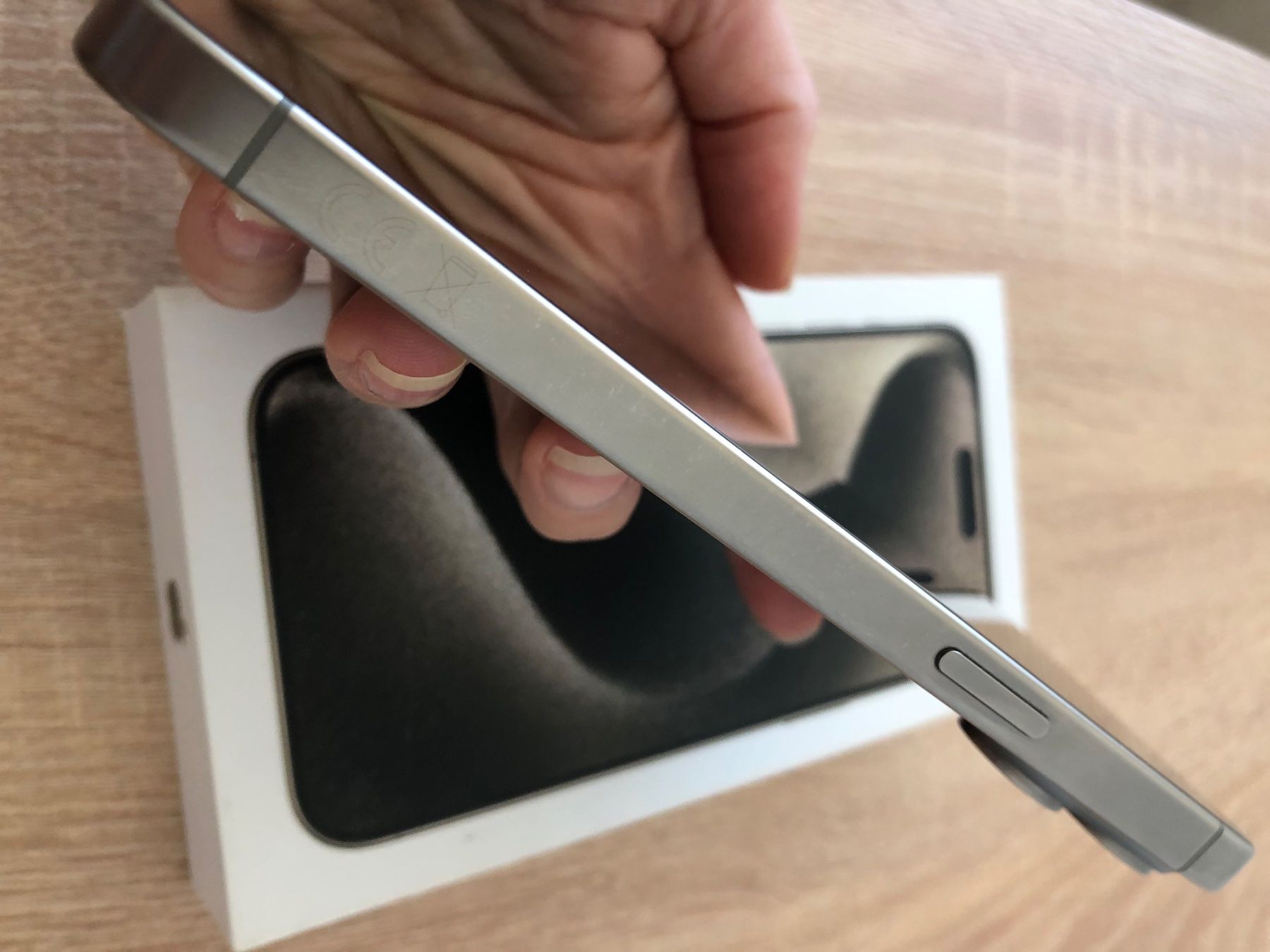 Apple Handys / Smartphones: iPhone 15 Pro Max 256Gb – Gebraucht aus Burgdorf von ssv_9t9f 2