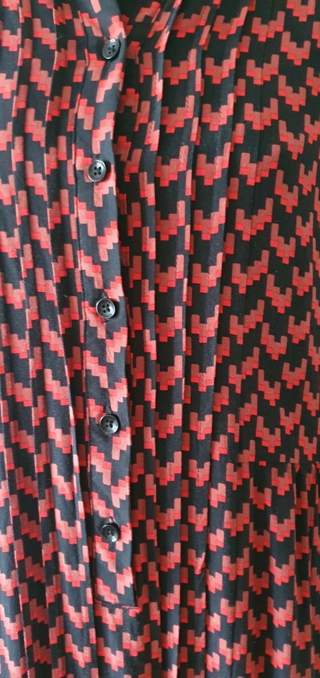 Comma Vestiti: COMMA Viscose Kleid gr40, dubliert Neuwertig – Usato da Niederbipp venduto da blu_jw7r 2