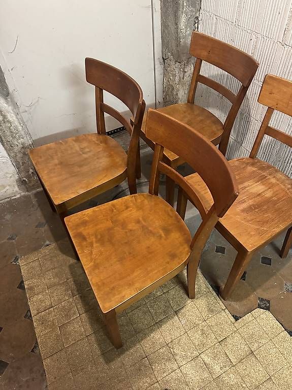 Sedie: Set von 4 Schweizer Beizenstühle ev.  Horgen Glarus – Usato da St. Gallen venduto da J00rdin 3