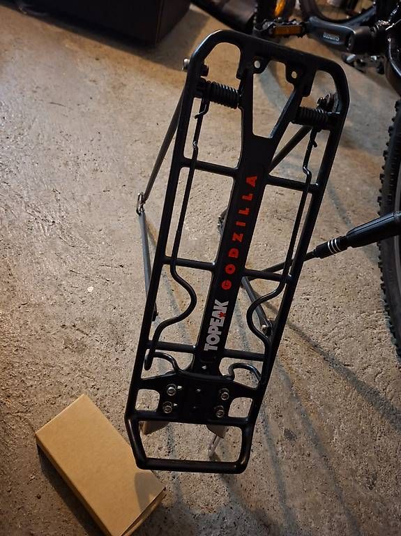 Pièces détachées: Fahrradzubehör – D'occasion à Lyss par toe_68qb 3