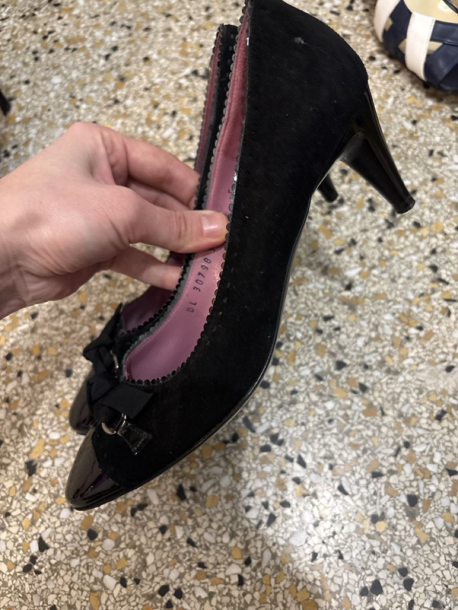 Salvatore Ferragamo Scarpe da donna: Salvatore Ferragamo Vintage Pumps – Usato da Bern venduto da LoveVintageY2K 1