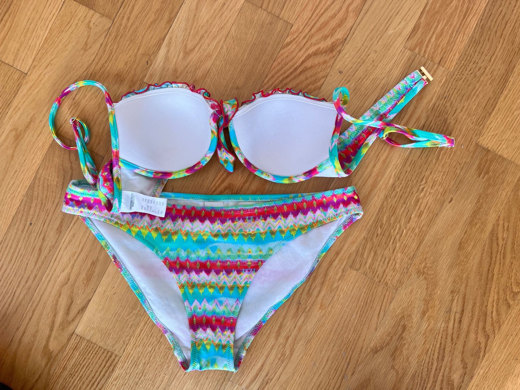 Maillots de bain & Bikinis: Ruffles Bikini – D'occasion à Affoltern am albis par onlyrose123 4