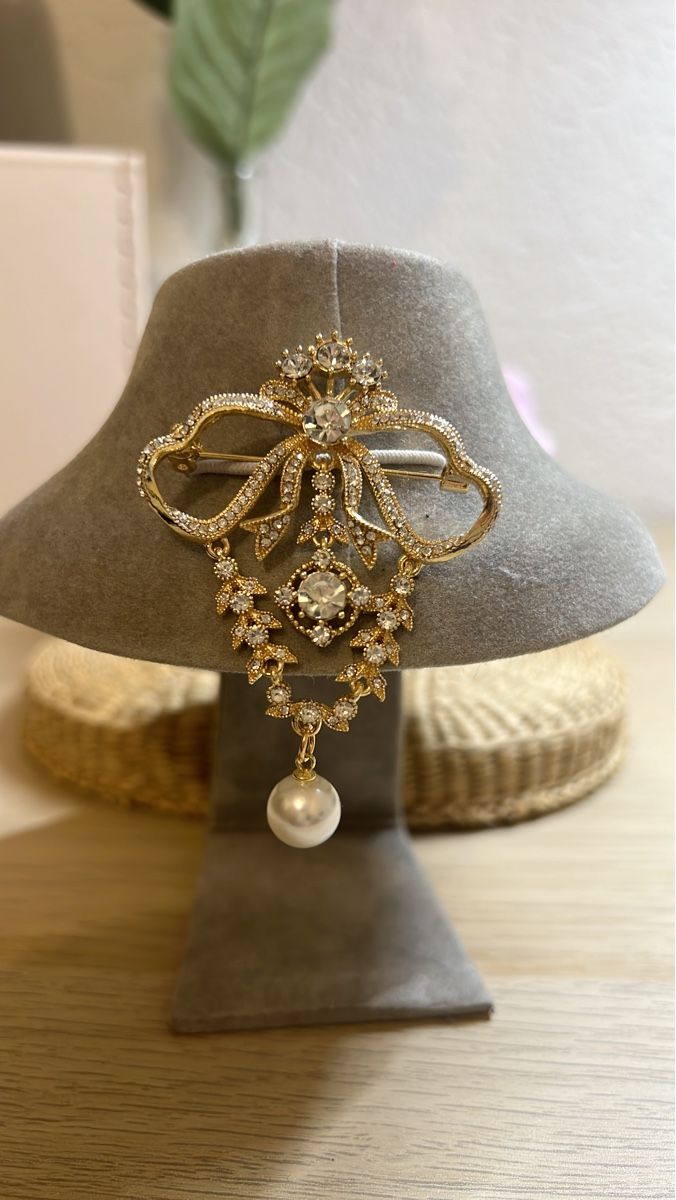 Spille & Fermagli: Funkelnde Brosche – Nuovo (secondo la descrizione) da Seon venduto da Sunny-Schmuck78