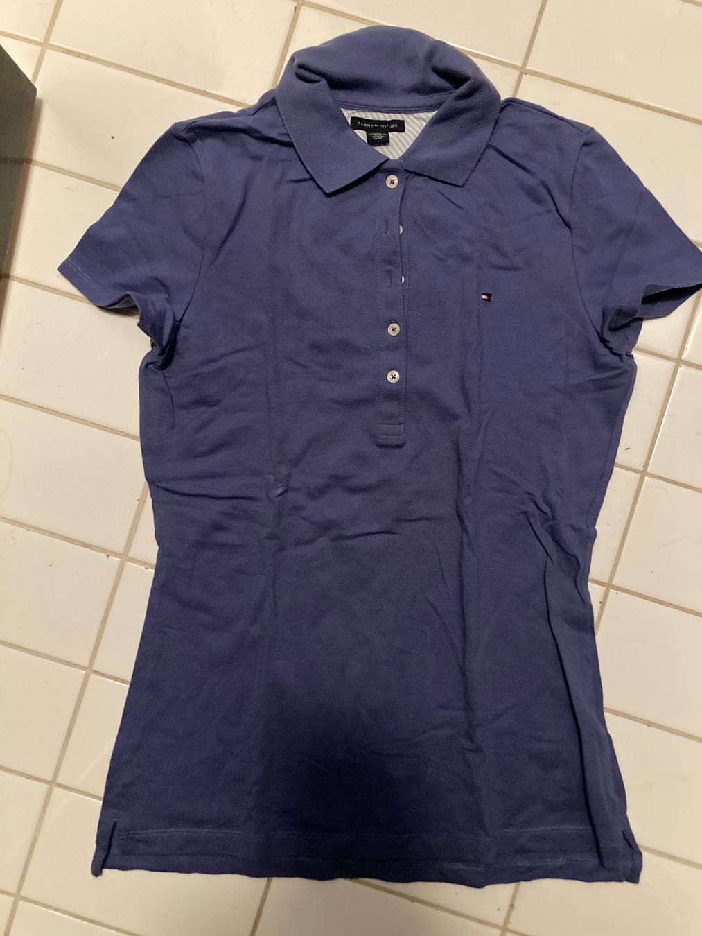 Tommy Hilfiger Polo-Shirts: Tommy Hilfiger Polo Damen – Neu (gemäss Beschreibung) aus Unterseen von amj_zz7j 2