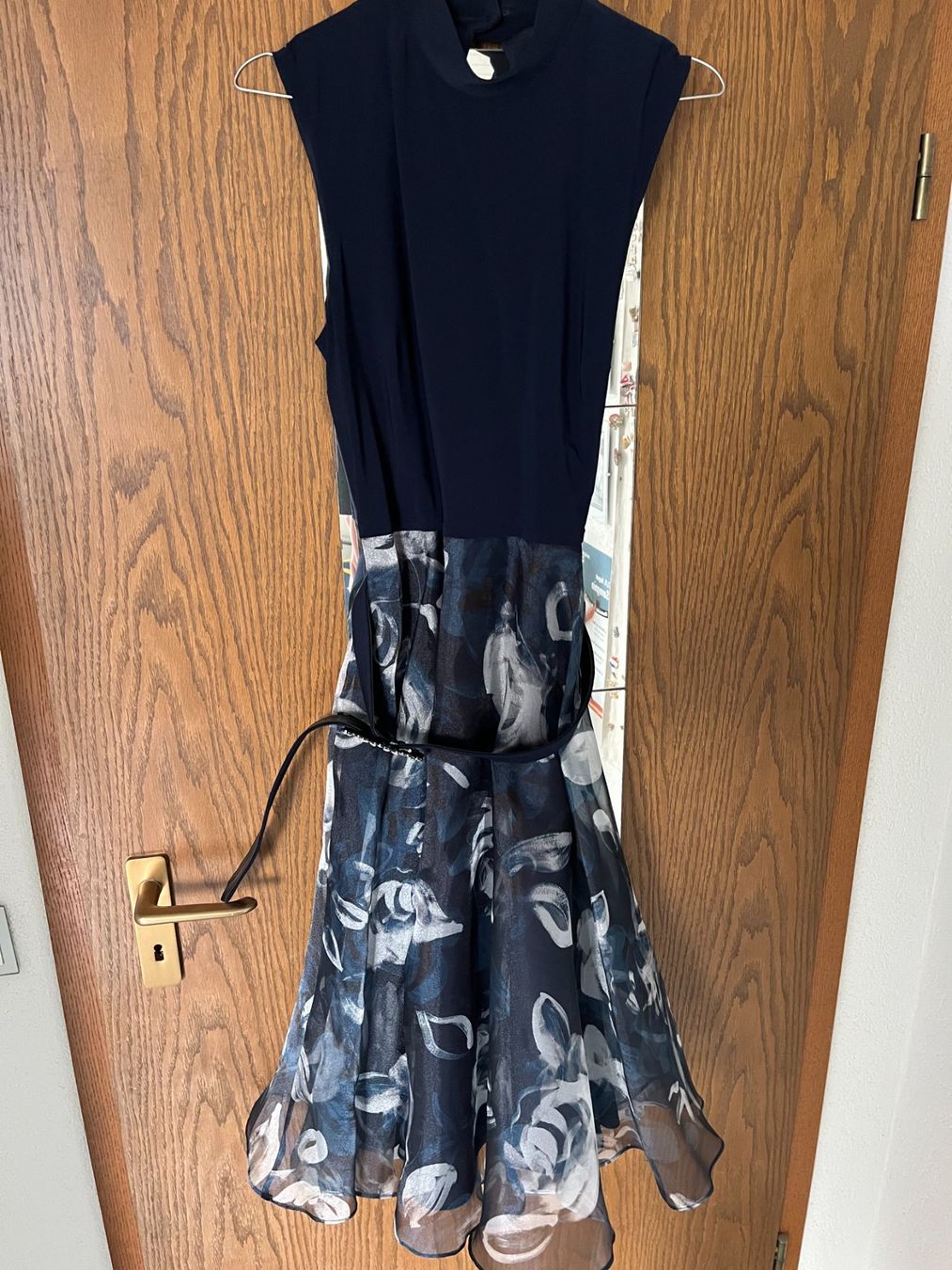Vestiti: Festliches  blaues Kleid – Usato da Dintikon venduto da Redgar58