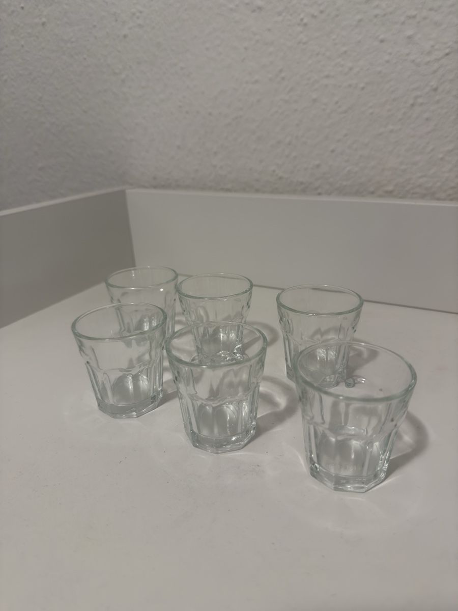 Ikea Gläser: Shotgläser 6-teilig – Neu (gemäss Beschreibung) aus Winterthur von vic_d5t9