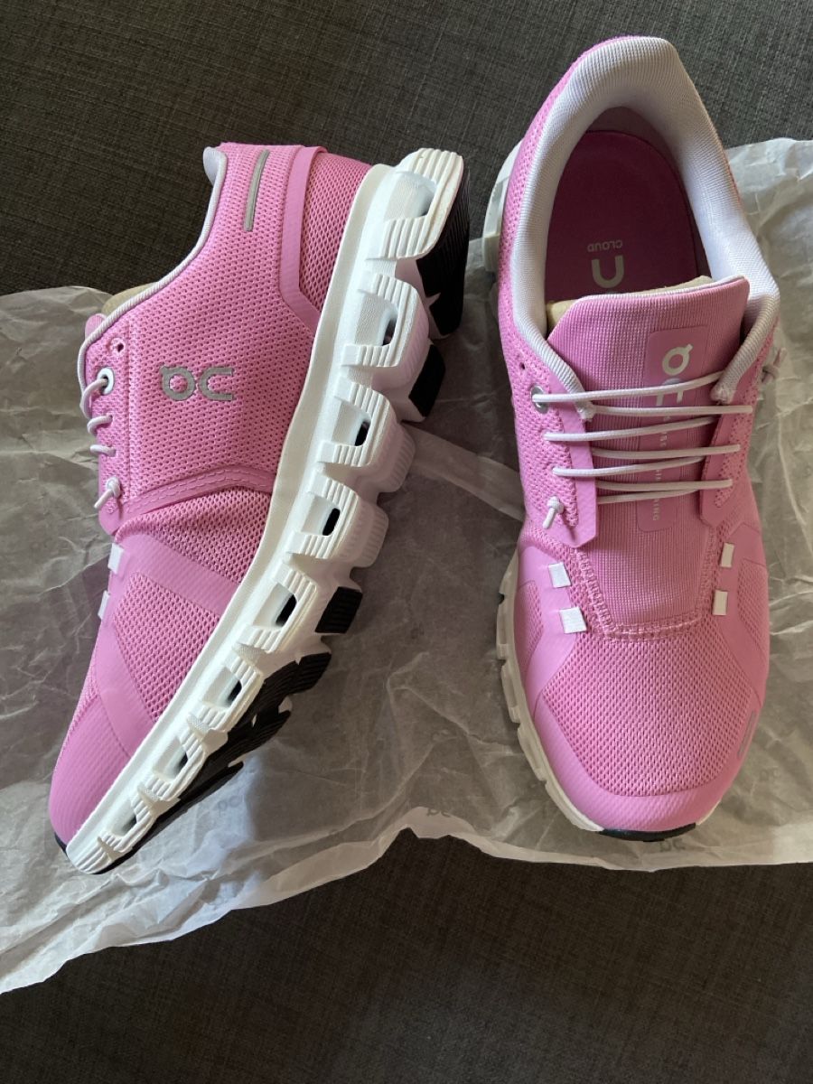 On Scarpe da donna: On Cloud 6 Rasberry New NEU – Nuovo e nell'imballaggio originale da Basel venduto da vla_6zt2 1