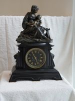 Cheminee Uhr mit Bronze Figur / Kaminuhr