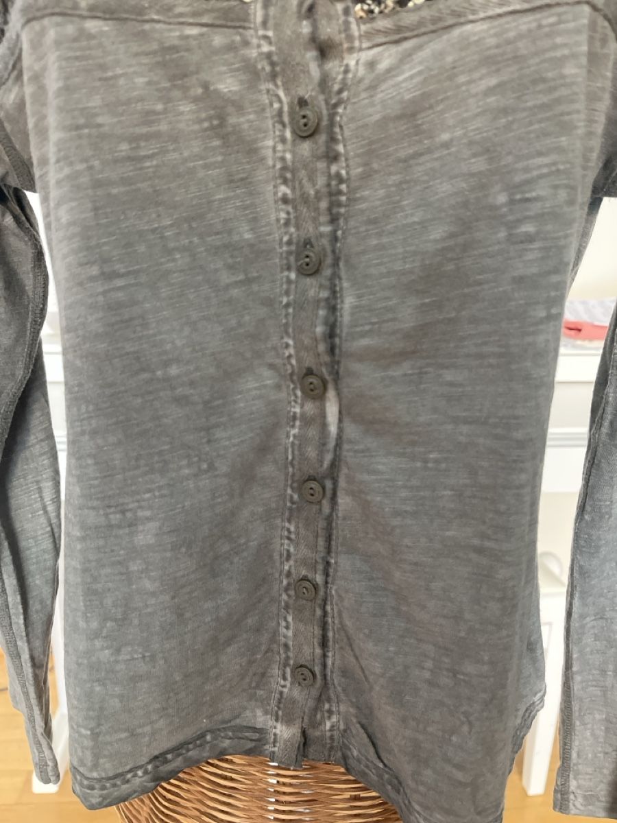 Nile Jacken: Langarmshirt mit Pailleten, Nile, XS – Gebraucht aus Solothurn von Bobesch08 2