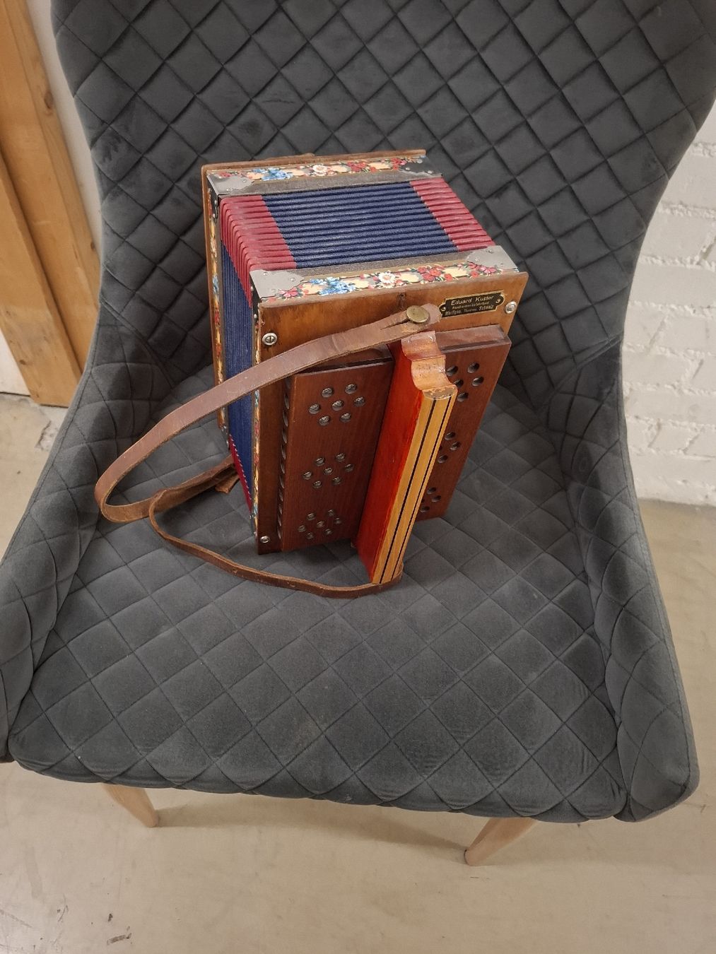 Strumenti musicali: langnauer orgeli – Usato da Villeneuve venduto da BibiVintage 7