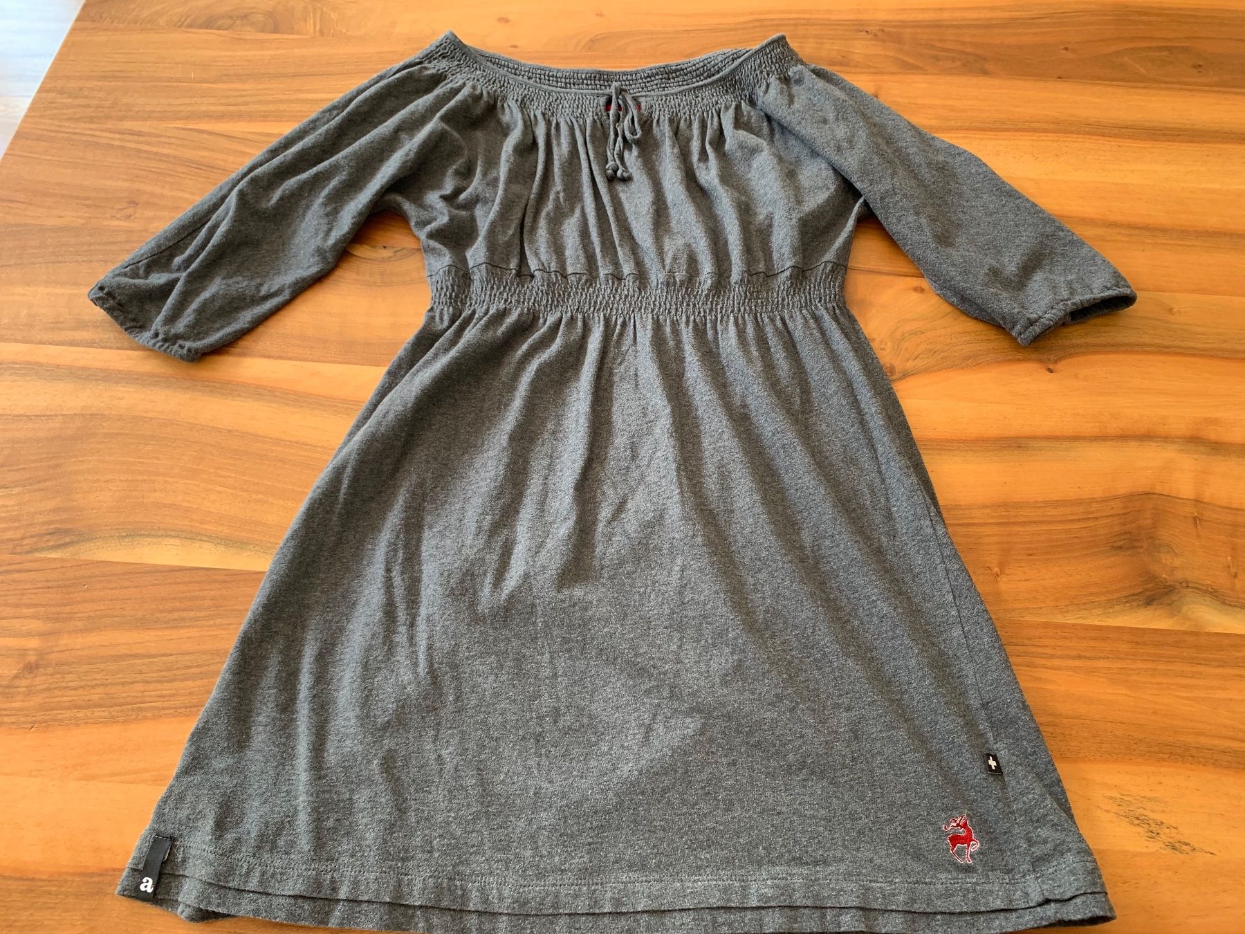 Alprausch Kleider: ALPRAUSCH tolles Kleid grau Grösse S – Gebraucht aus Meiringen von snahhanssnah