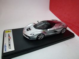 Ferrari LaFerrari - argento - salone di Geneva OVP Looksmart