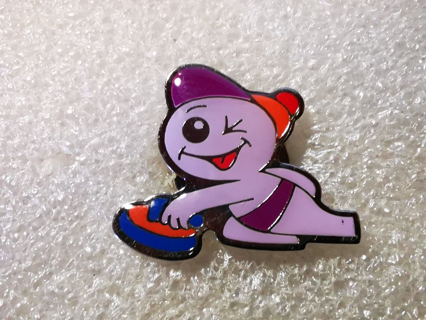 Placchette & Badge: Ansteckpin 29: Maga Bio – Usato da Oppligen venduto da Pin-Fall-Shop