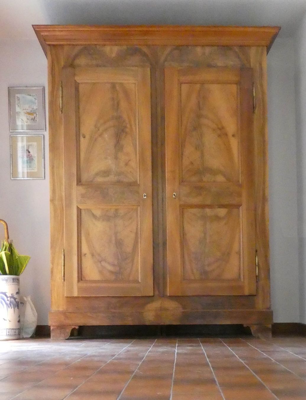 Schränke: Type armoire vaudoise – Gebraucht aus Champvent von drucker26